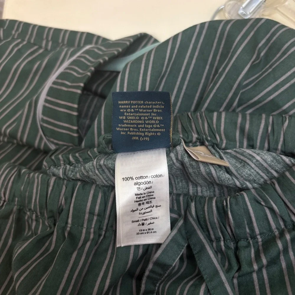 Wizarding World Pottery Barn Teen Small Harry Potter Slytherin Pajamas Unisex